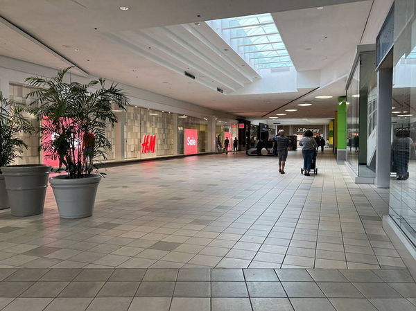 Meridian Mall - Aug 13 2022